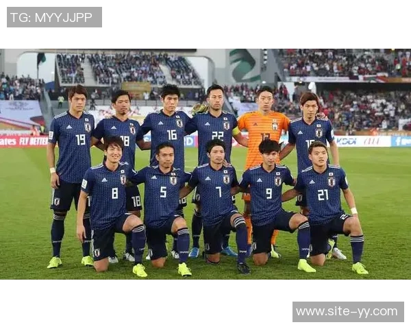 日本队世界杯中卫候选名单出炉富安健洋等12名球员激烈竞争